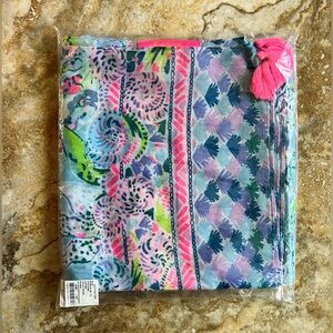 Lilly Pulitzer NWT Bali Blue Scarf